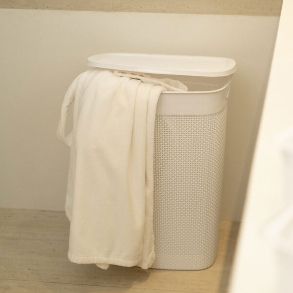 CESTO NATURALLE RATTAN C/TAMPA 55,0 L BRANCO - Imagem 2